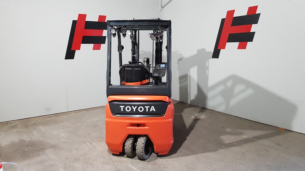 Toyota 9FBE15T Elektro 3 Rad-Stapler www.heinbockel-gabelstapler.de