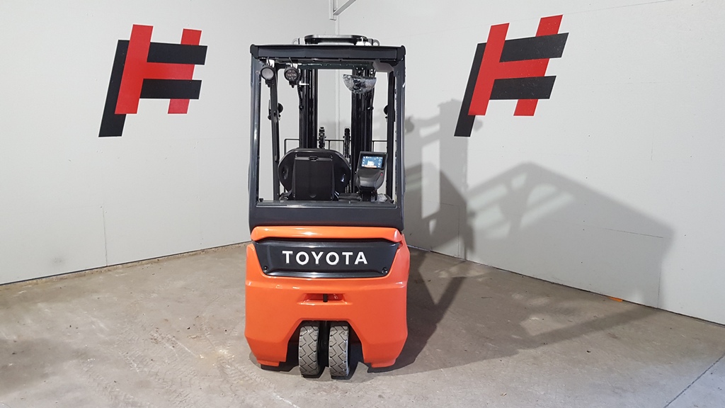 Toyota 9FBE15T Elektro 3 Rad-Stapler www.heinbockel-gabelstapler.de