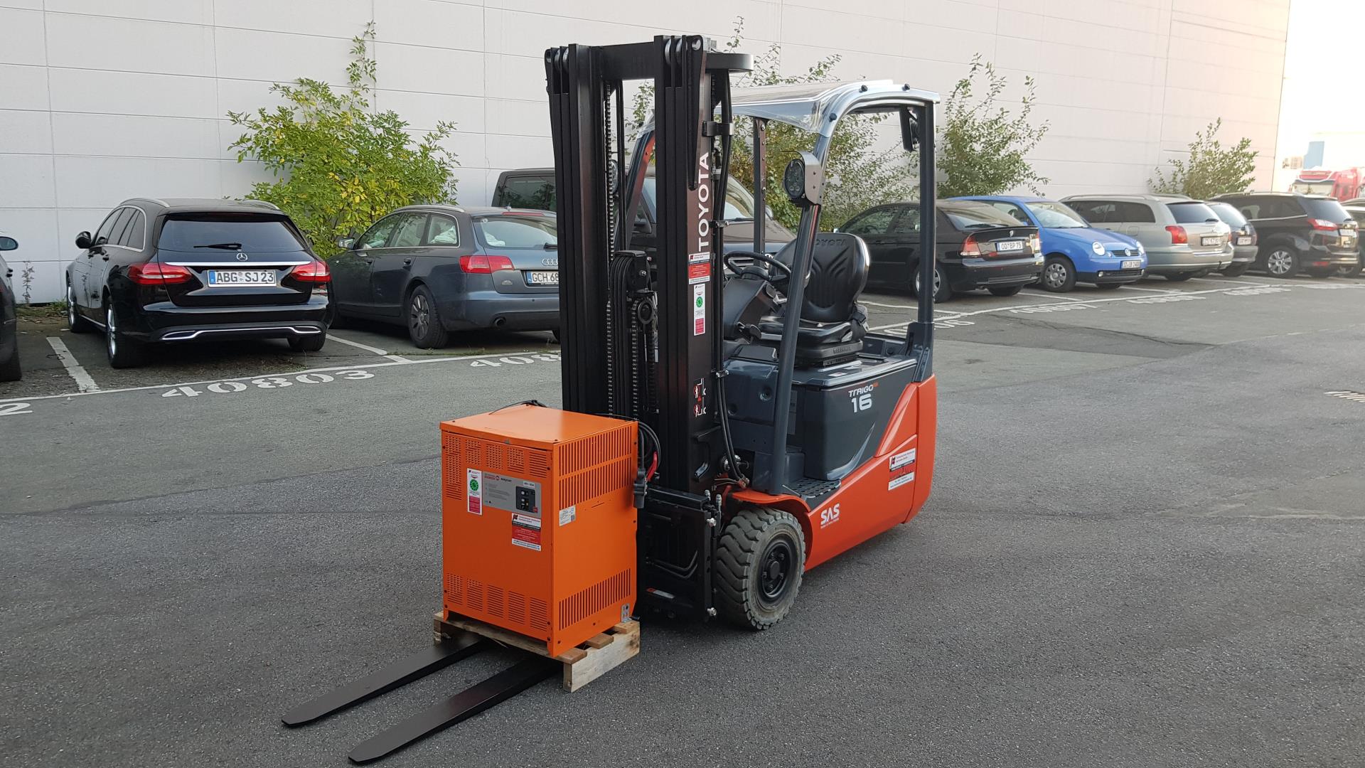 Toyota 8FBEK16T Elektro 3 Rad-Stapler www.heinbockel-gabelstapler.de