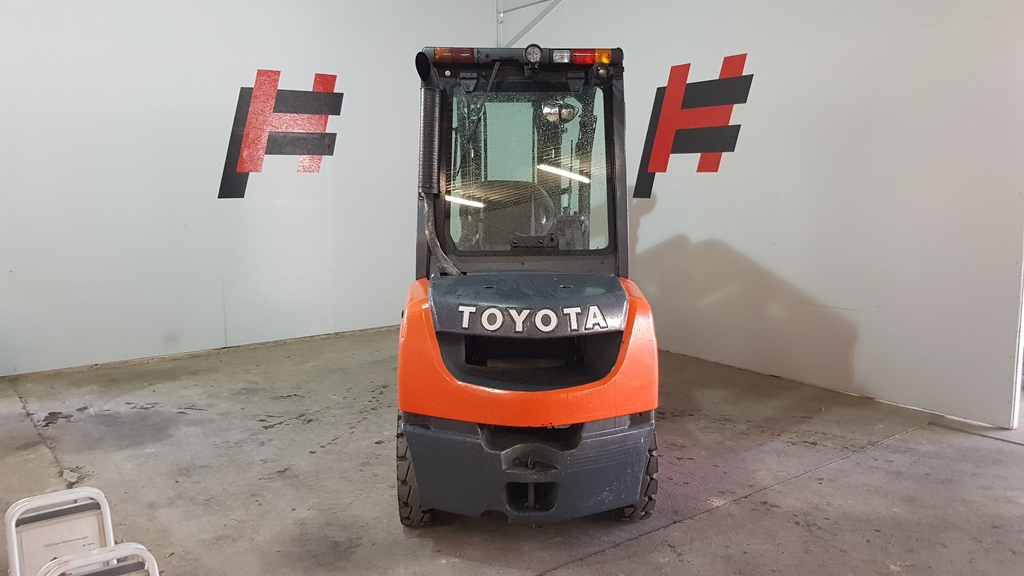 Toyota 02-8FDF30 Dieselstapler www.heinbockel-gabelstapler.de