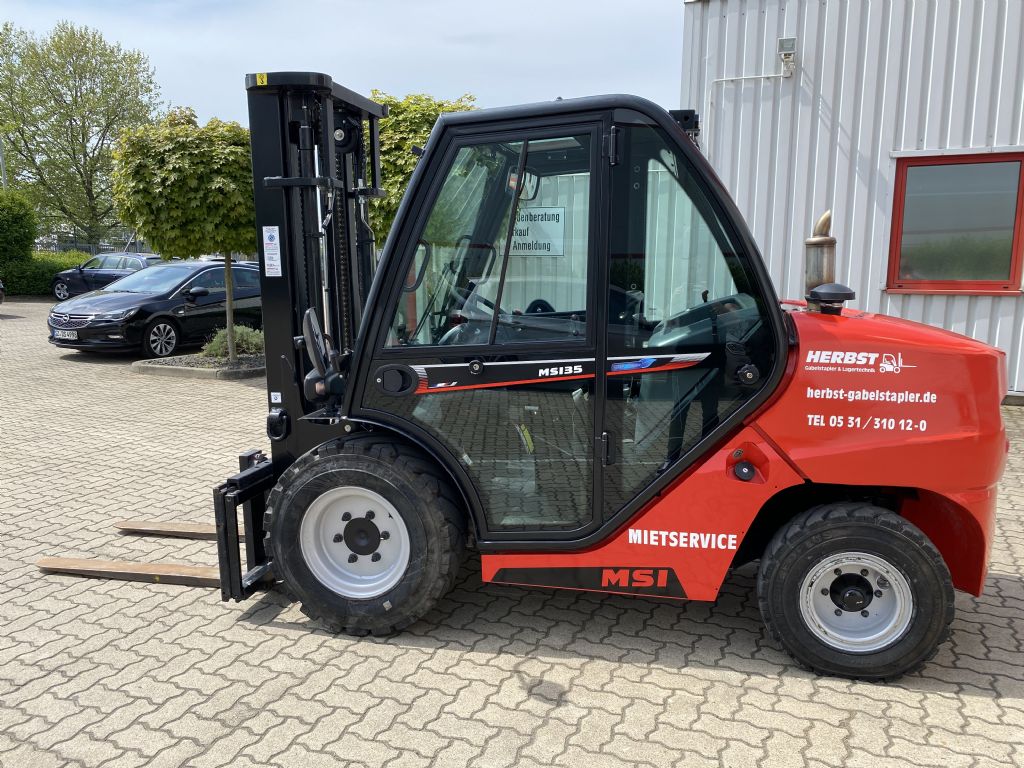 Manitou-MSI35 D K ST5 S1-Gelndestapler-www.herbst-gabelstapler.de