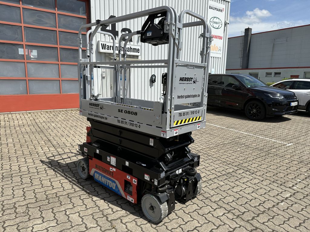 Manitou-SE0808 S1-Scherenarbeitsb�hne-www.herbst-gabelstapler.de