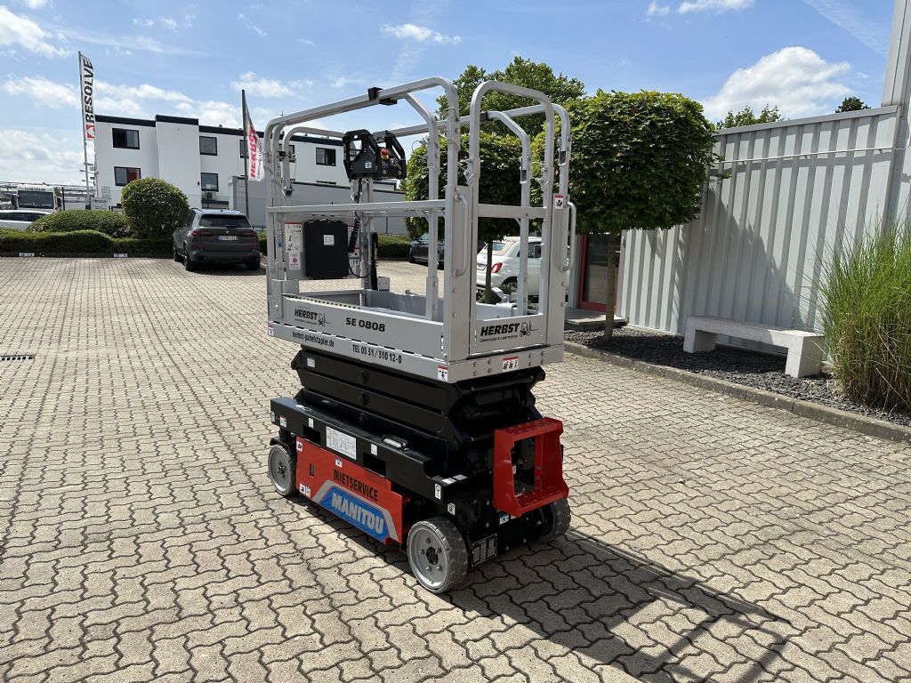 Manitou-SE0808 S1-Scherenarbeitsb�hne-www.herbst-gabelstapler.de
