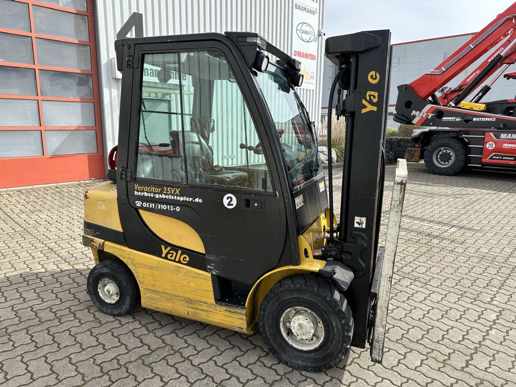 Yale-GLP25VX-Treibgasstapler-www.herbst-gabelstapler.de Yale-GLP25VX-Treibgasstapler-www.herbst-gabelstapler.de