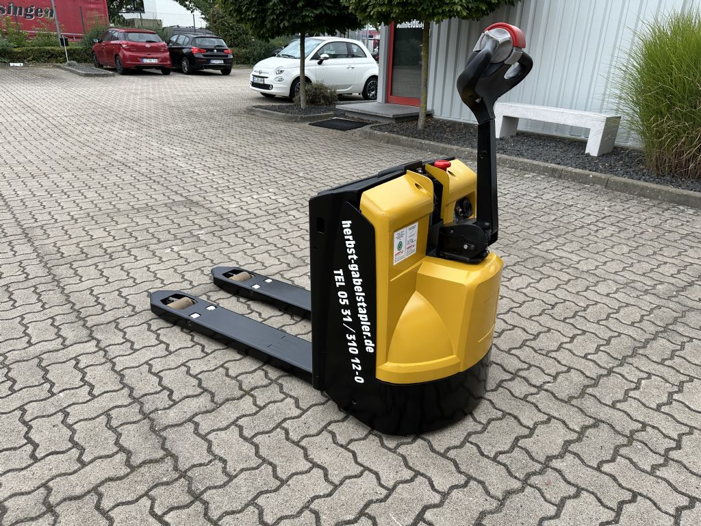Yale-MP16-Niederhubwagen-www.herbst-gabelstapler.de Yale-MP16-Niederhubwagen-www.herbst-gabelstapler.de