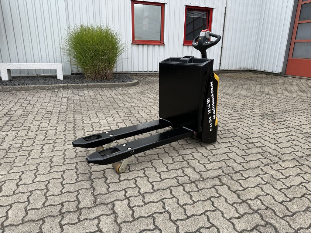 Yale-MP16-Niederhubwagen-www.herbst-gabelstapler.de Yale-MP16-Niederhubwagen-www.herbst-gabelstapler.de
