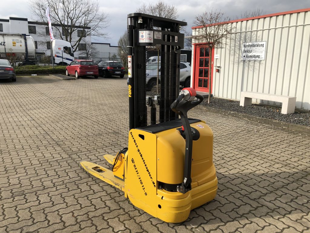 Yale-MS12AC-Hochhubwagen-www.herbst-gabelstapler.de Yale-MS12AC-Hochhubwagen-www.herbst-gabelstapler.de
