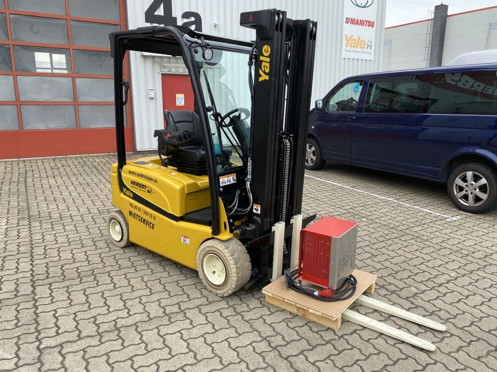 Yale-ERP18VF MWB-Elektro 4 Rad-Stapler-www.herbst-gabelstapler.de Yale-ERP18VF MWB-Elektro 4 Rad-Stapler-www.herbst-gabelstapler.de