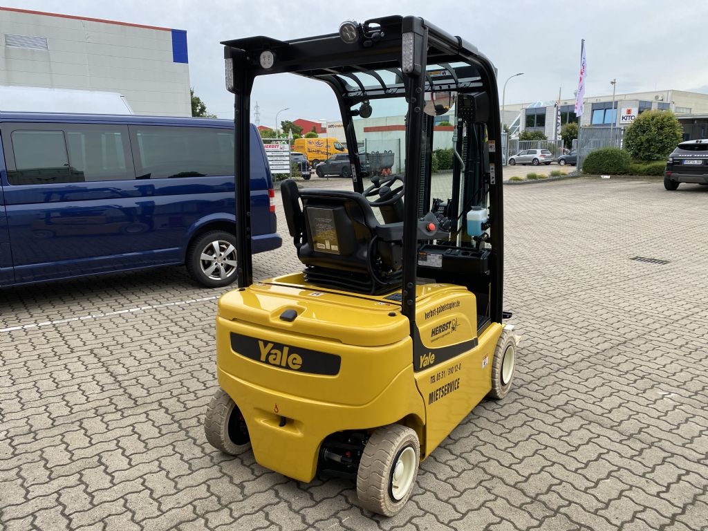 Yale-ERP18VF MWB-Elektro 4 Rad-Stapler-www.herbst-gabelstapler.de Yale-ERP18VF MWB-Elektro 4 Rad-Stapler-www.herbst-gabelstapler.de