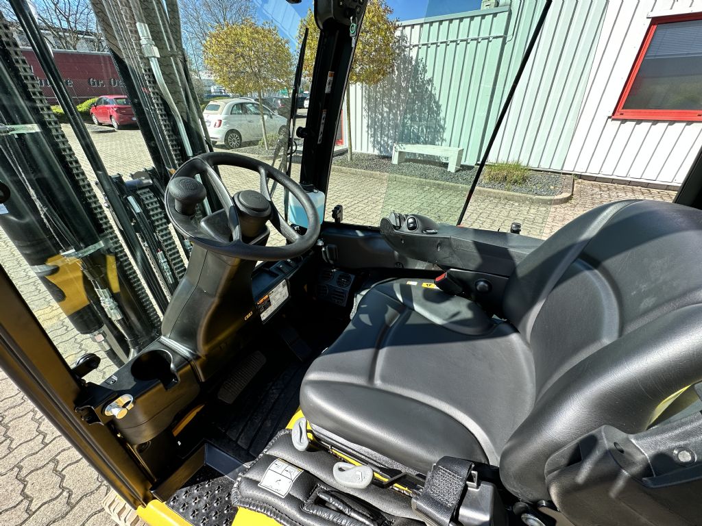 Yale-ERP20VF-Elektro 4 Rad-Stapler-www.herbst-gabelstapler.de