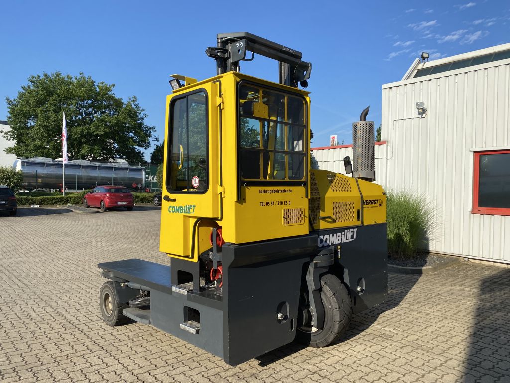 Combilift-C8000 LPG-Vierwege Seitenstapler-www.herbst-gabelstapler.de Combilift-C8000 LPG-Vierwege Seitenstapler-www.herbst-gabelstapler.de