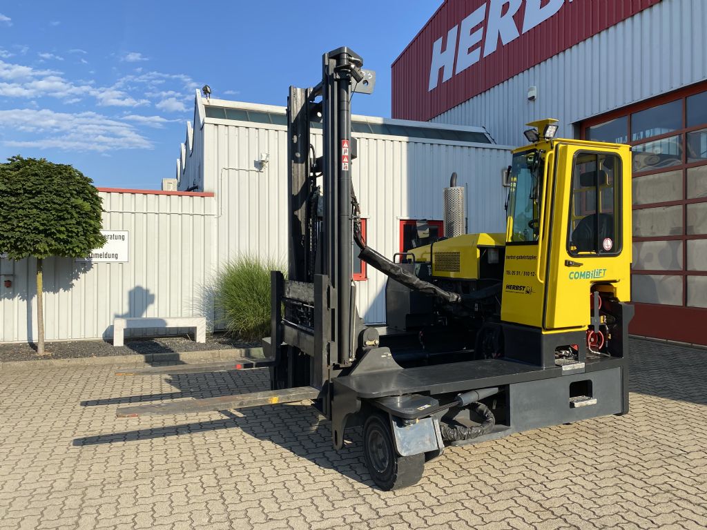 Combilift-C8000 LPG-Vierwege Seitenstapler-www.herbst-gabelstapler.de Combilift-C8000 LPG-Vierwege Seitenstapler-www.herbst-gabelstapler.de