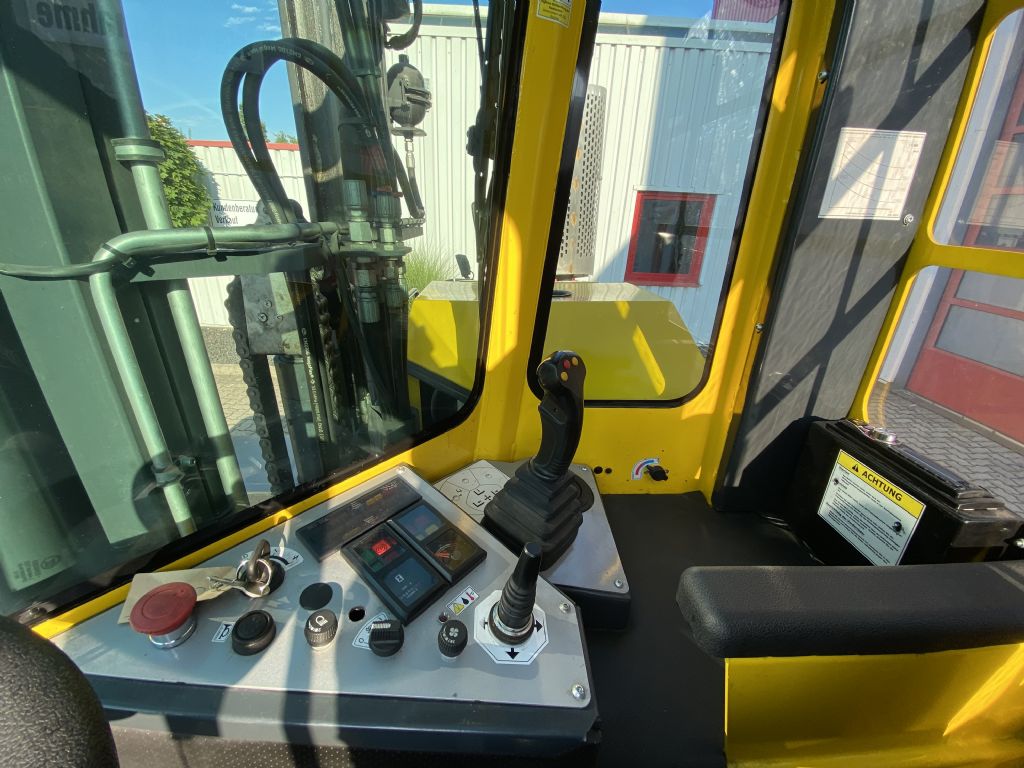 Combilift-C8000 LPG-Vierwege Seitenstapler-www.herbst-gabelstapler.de Combilift-C8000 LPG-Vierwege Seitenstapler-www.herbst-gabelstapler.de