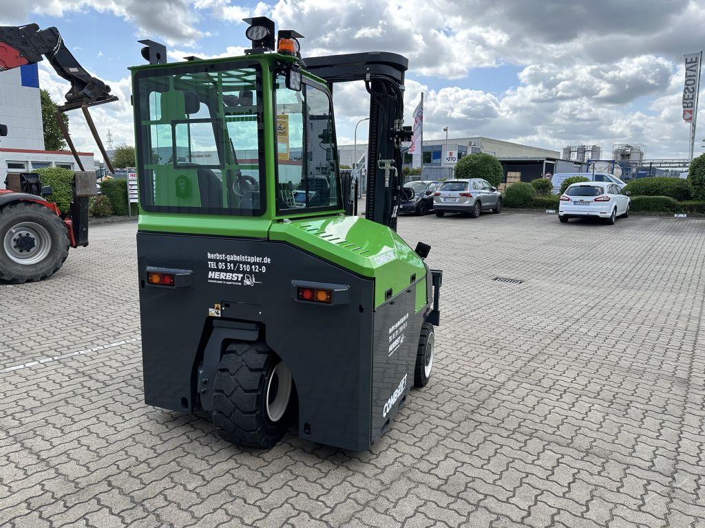 Combilift-CBE4000-Vierwege Seitenstapler-www.herbst-gabelstapler.de Combilift-CBE4000-Vierwege Seitenstapler-www.herbst-gabelstapler.de