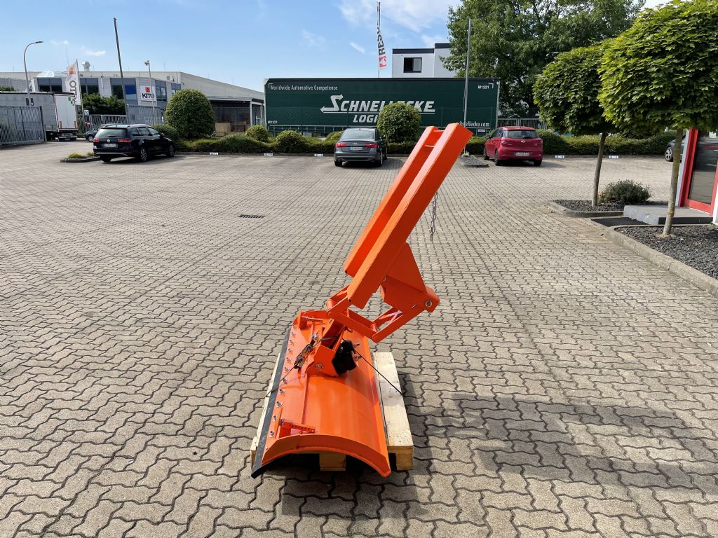 Eichinger-2073.2-Schneeschieber-www.herbst-gabelstapler.de