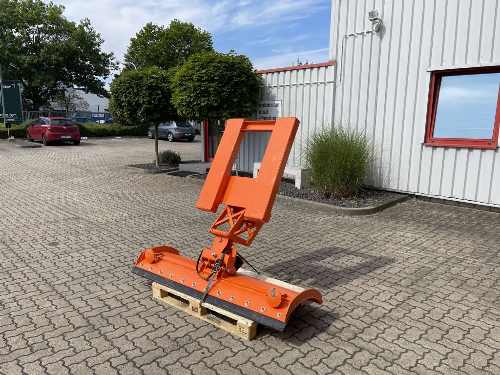 Eichinger-2073.2-Schneeschieber-www.herbst-gabelstapler.de