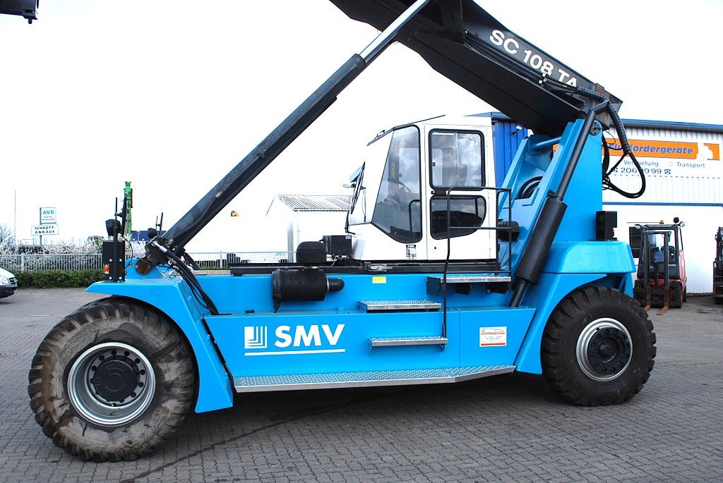 SMV SC108TA6 Empty Container Reachstacker www.hinrichs-forklifts.com