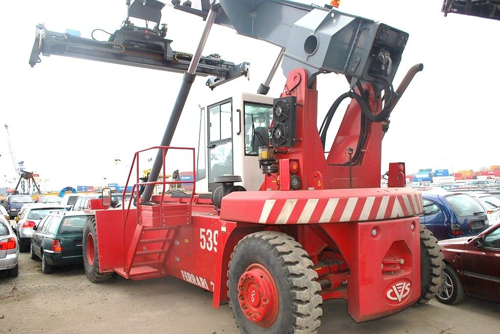 Empty Container Reachstacker-CVS Ferrari-F258.6