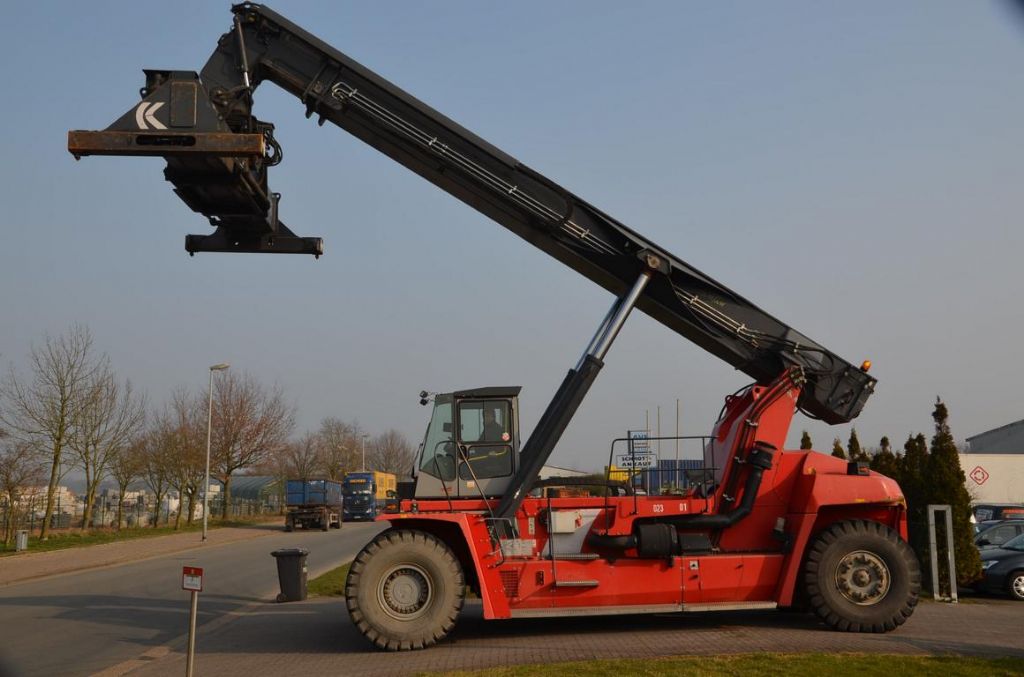 Kalmar DRF450-65S6 Full-container reach stacker www.hinrichs-forklifts.com