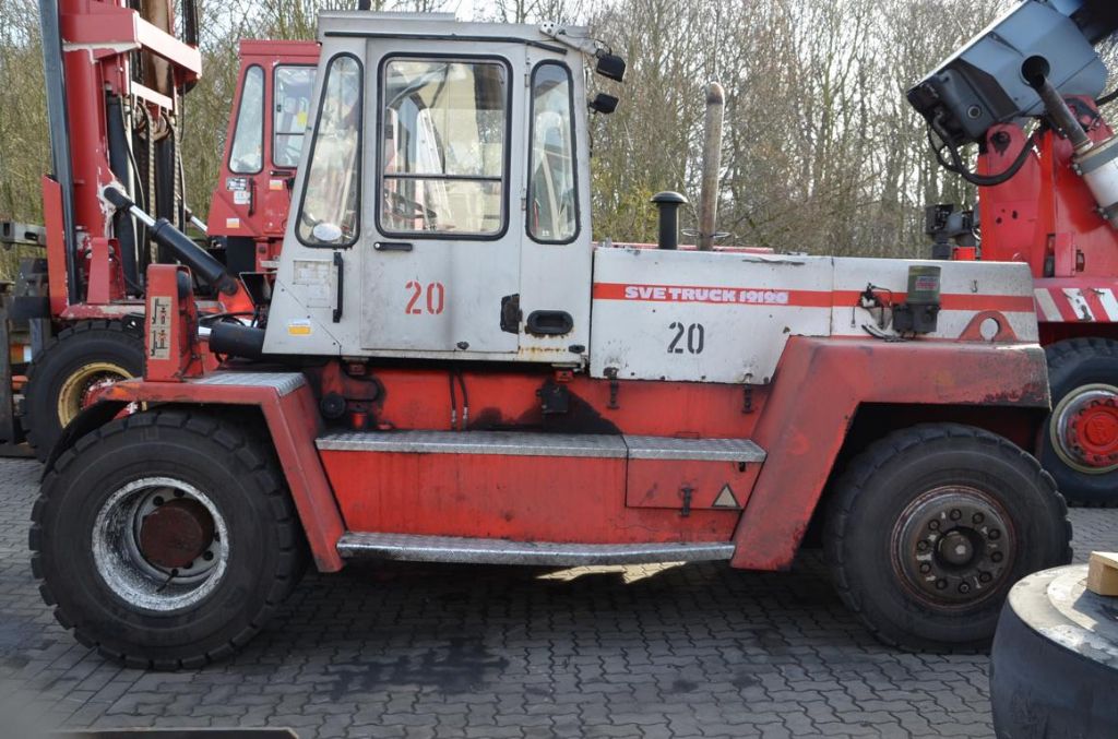 Carrello elevatore di grande portata-Svetruck-12120-35