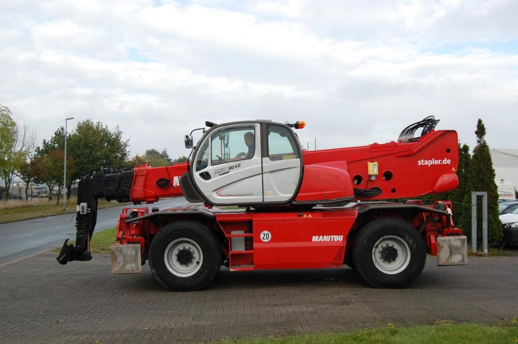 Manitou MRT3050 Teleskopstapler drehbar www.hinrichs-forklifts.com