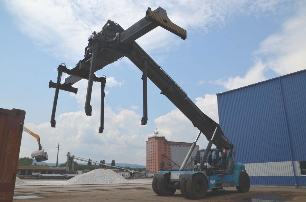 Reach-Stacker portacontenedores lleno-SMV-SC4527CB5