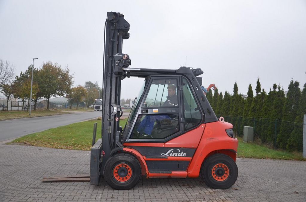 Linde H70D Diesel Forklift www.hinrichs-forklifts.com