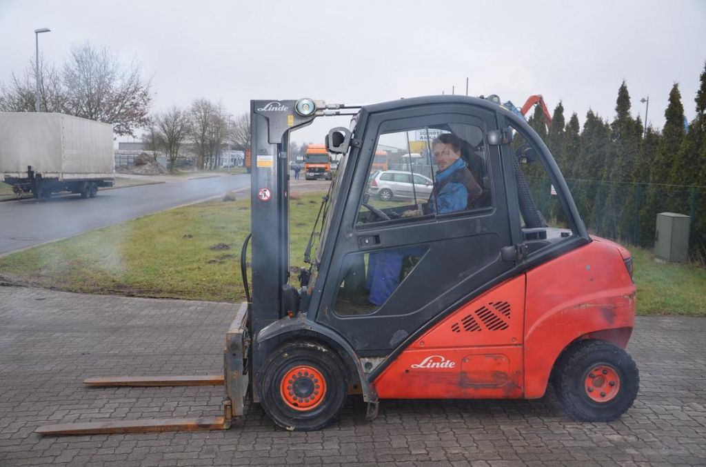 Carretilla elevadora Diesel-Linde-H35D