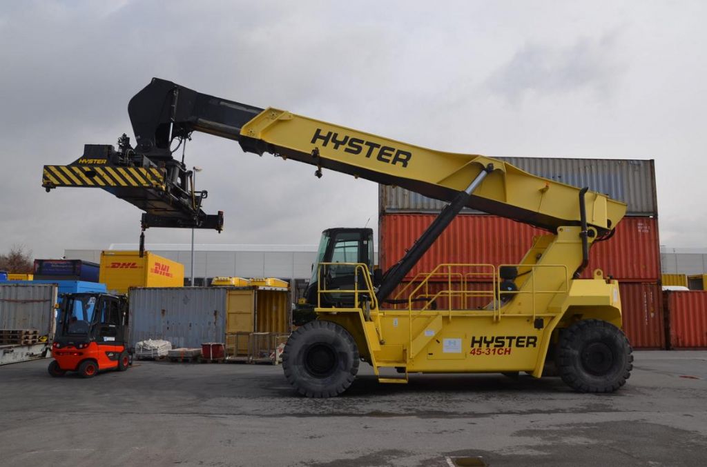 Reach-Stacker portacontenedores lleno-Hyster-RS4531CH