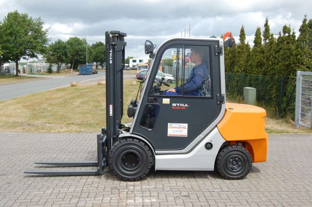 Still RC40-35 Diesel Forklift www.hinrichs-forklifts.com