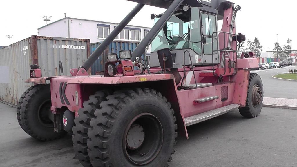 Kalmar DRD100-52-S6 Leercontainer Reachstacker www.hinrichs-forklifts.com