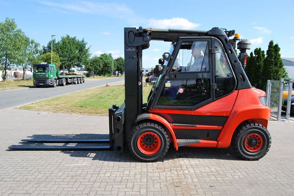 Carrello elevatore Diesel-Linde-H80D-01