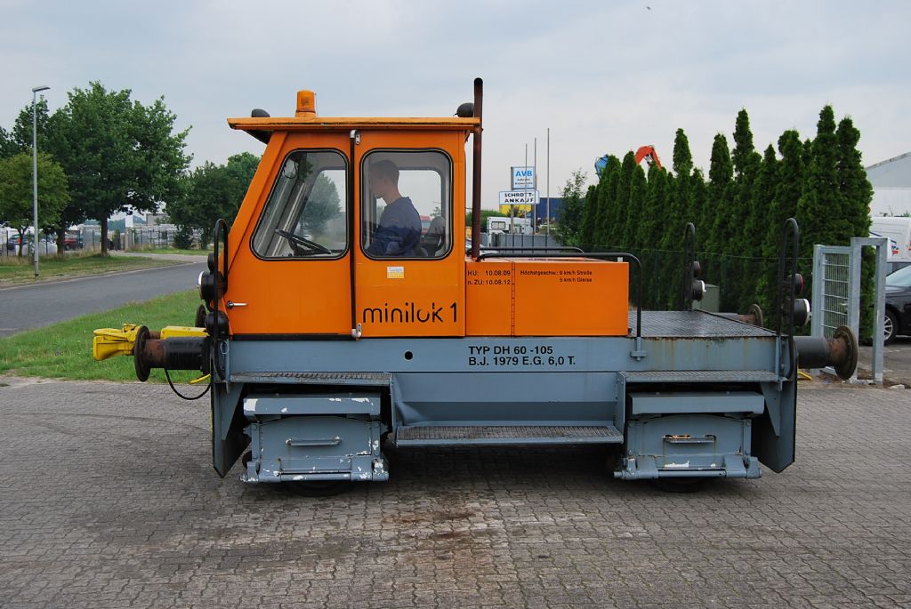 Schlepper-*Sonstige-DH 60 - 105 Minilok