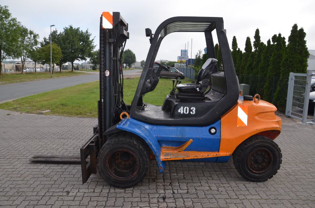 Linde H45D-03 Diesel Forklift www.hinrichs-forklifts.com