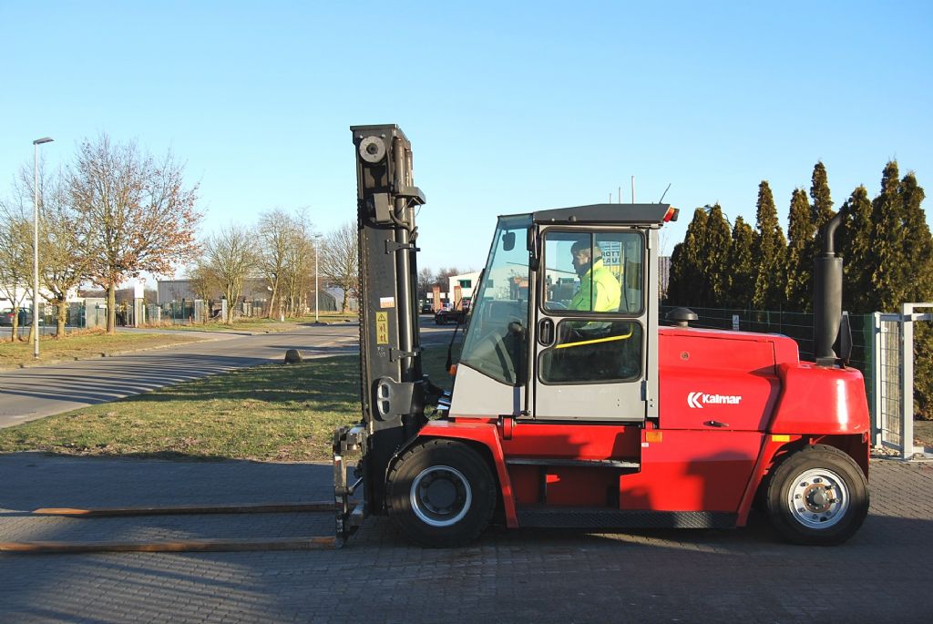 Kalmar DCE80-9 Diesel Forklift www.hinrichs-forklifts.com