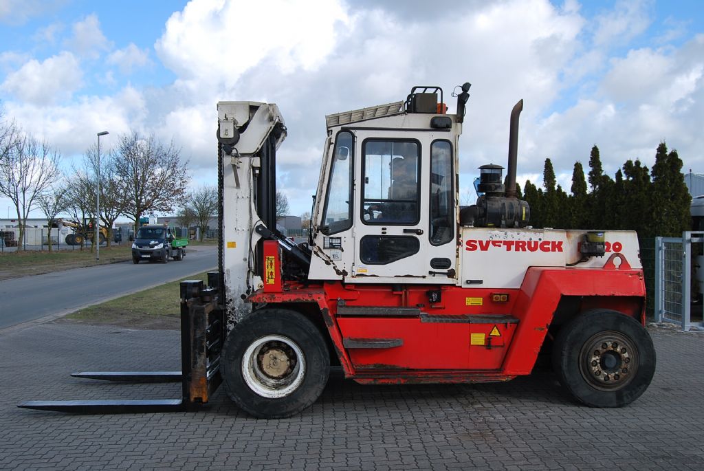 Svetruck 13,6-120-32 Dieselstapler www.hinrichs-forklifts.com