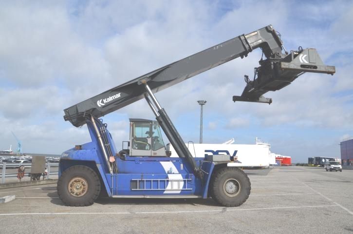 Kalmar DRF450-60S5 Full-container reach stacker www.hinrichs-forklifts.com