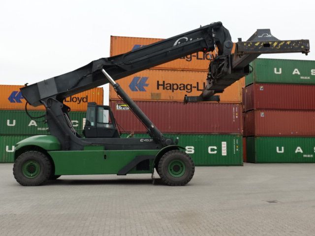 Linde C4531TL Full-container reach stacker www.hinrichs-forklifts.com