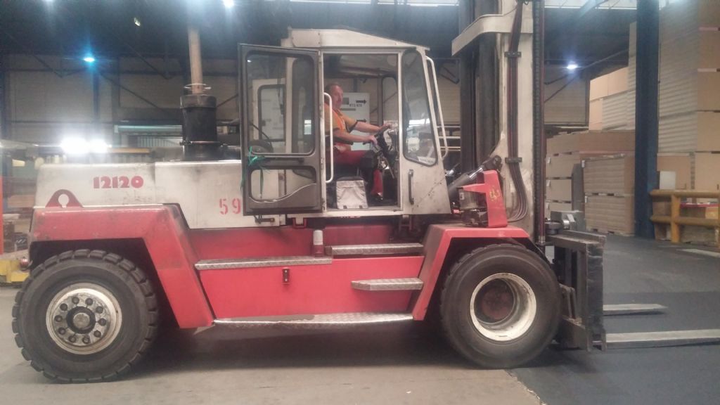 Svetruck 12120-35 Heavy Forklift - Diesel www.hinrichs-forklifts.com