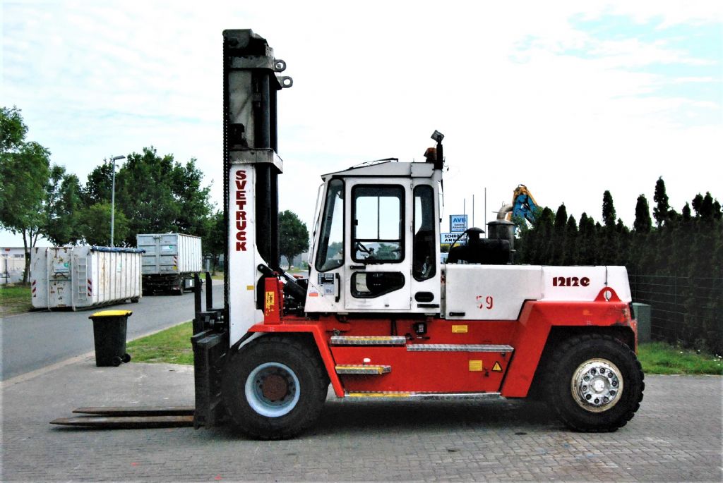 Svetruck 12120-35 Chariot diesel www.hinrichs-forklifts.com