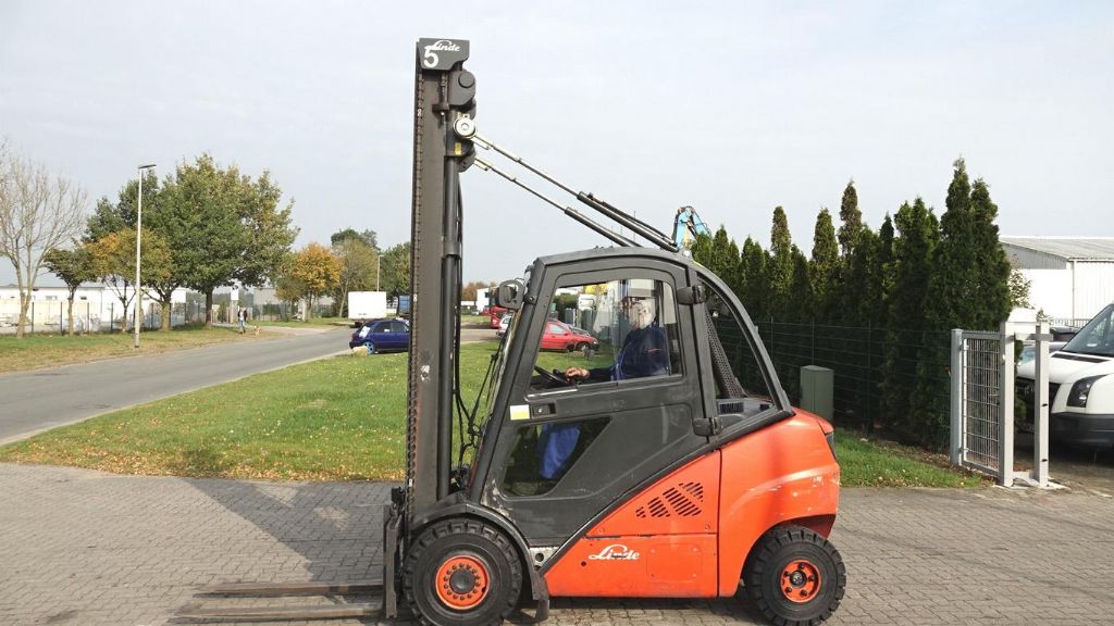 Linde H30D Diesel Forklift www.hinrichs-forklifts.com