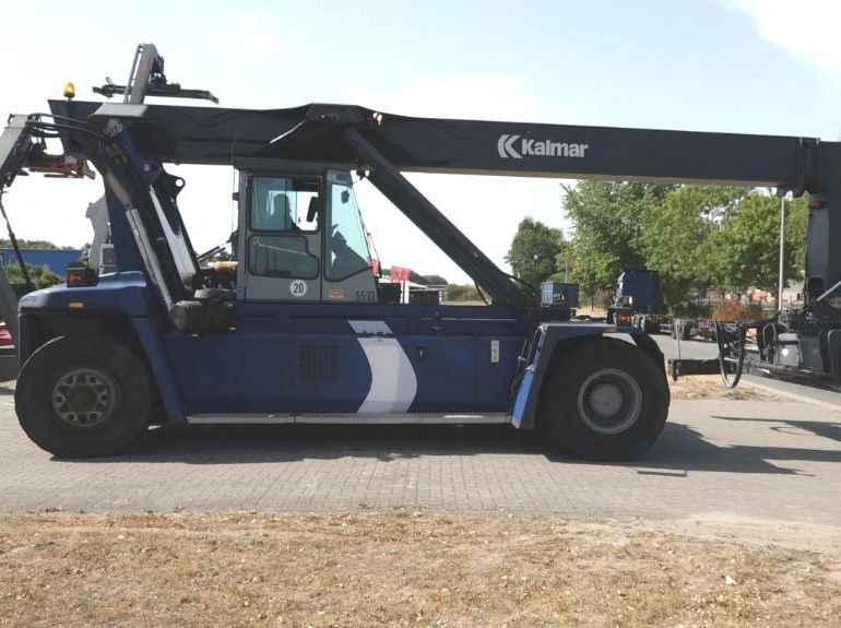 Kalmar DRF100-54S6 Empty Container Reachstacker www.hinrichs-forklifts.com