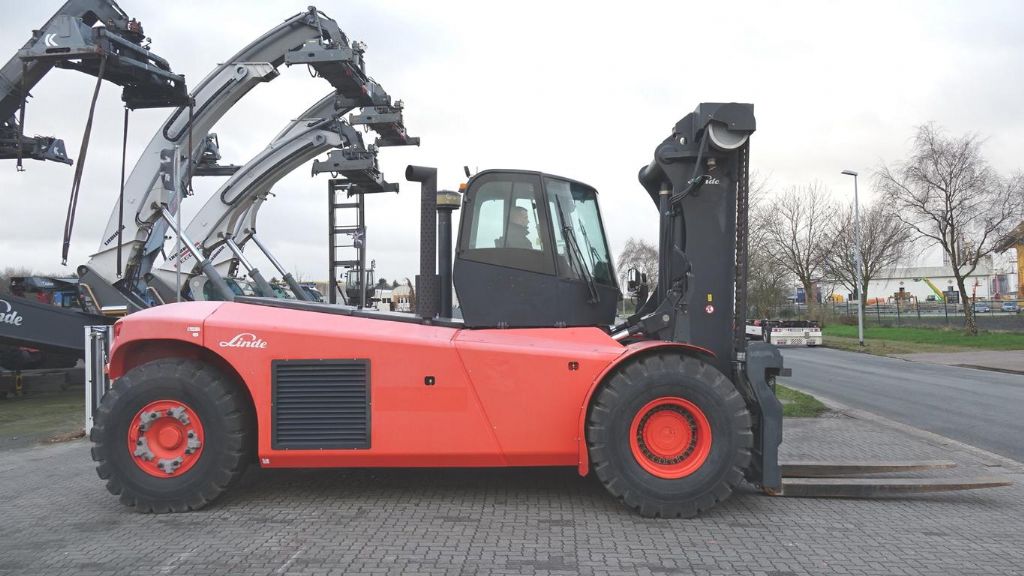 Linde H320 Diesel Forklift www.hinrichs-forklifts.com
