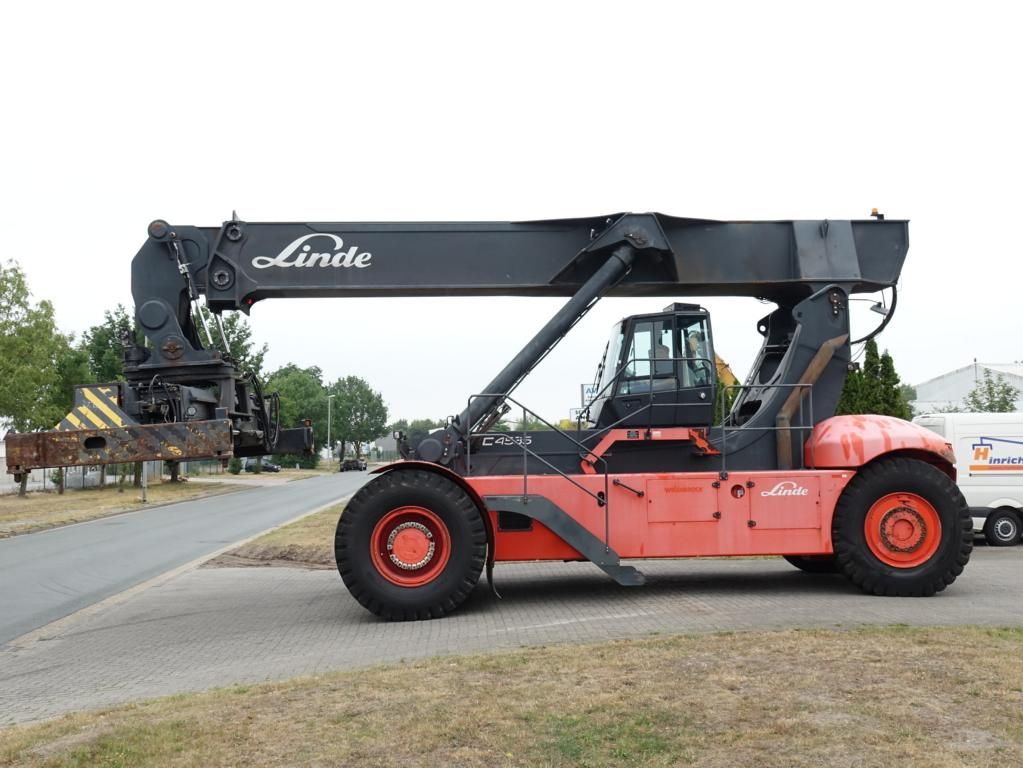 Linde C4535TL5 Vollcontainer Reachstacker www.hinrichs-forklifts.com