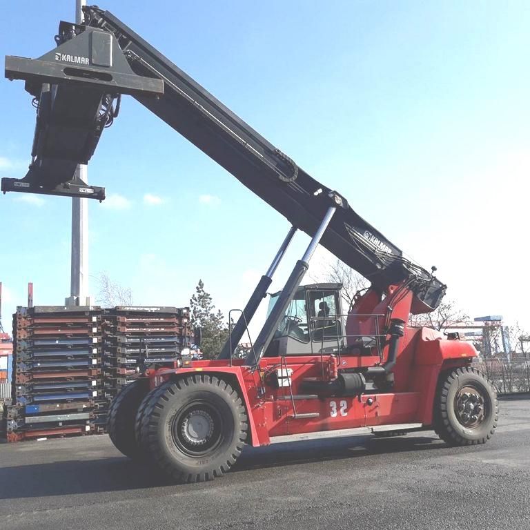 Reach-Stacker portacontenedores lleno-Kalmar-DRF450-65S6X