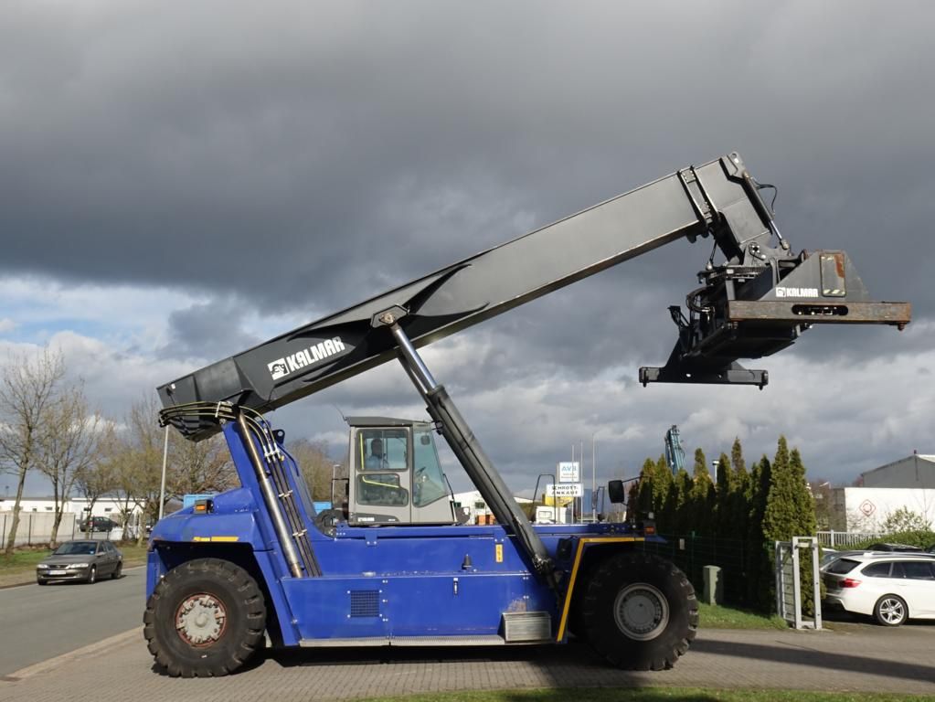 Kalmar DRF450-60S5 Full-container reach stacker www.hinrichs-forklifts.com