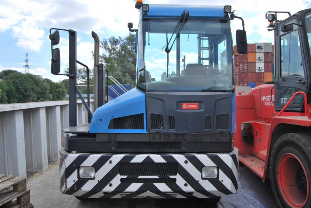 Tractores de Arrastre-Kalmar-TT612d