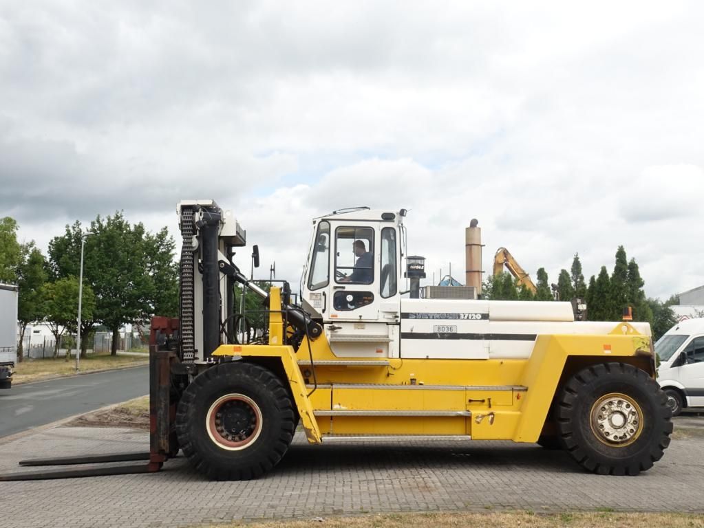 Svetruck 37120-54 Schwerlaststapler - Diesel www.hinrichs-forklifts.com