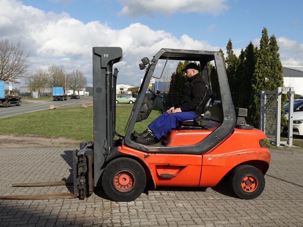 Linde H30D-03 351 Diesel Forklift www.hinrichs-forklifts.com
