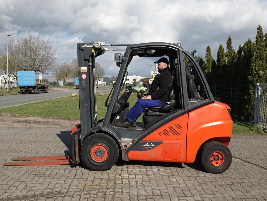 Carrello elevatore Diesel-Linde-H35D